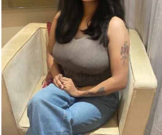 Call Girl BANGALORE Priya - Gallery Image 3
