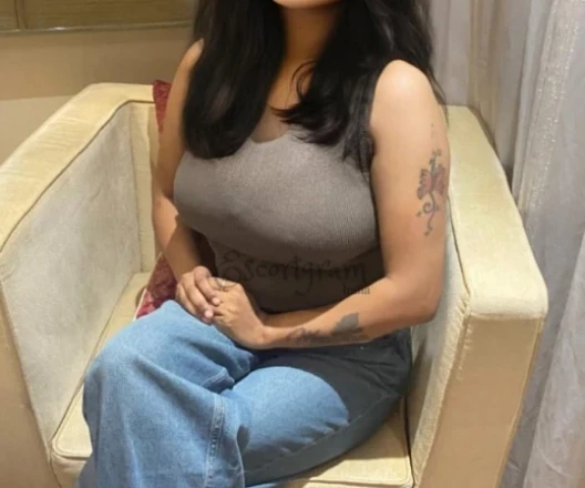Call Girl BANGALORE Priya