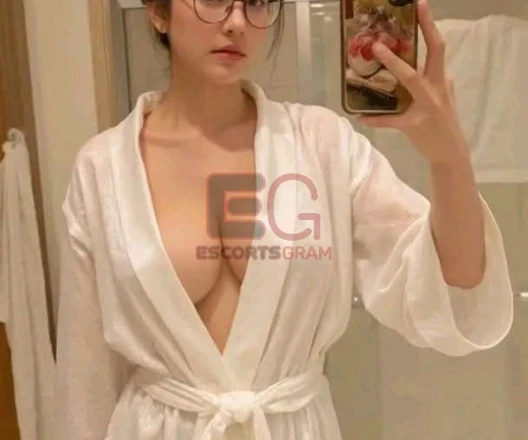 Call Girl DELHI Call Girls In Nehru Place Sevice Delhi Available