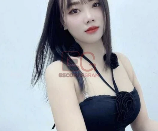 Call Girl DELHI Emily Smith - Gallery Image 2