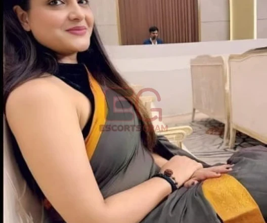 Call Girl DELHI Esha Subedhi