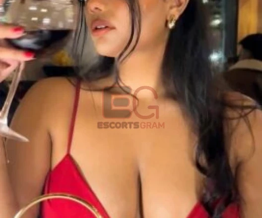 Call Girl DELHI Ritika Sharma - Gallery Image 1